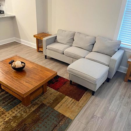 Quiet Apartment - 10 Minutes From Ecu Гринвилл Экстерьер фото